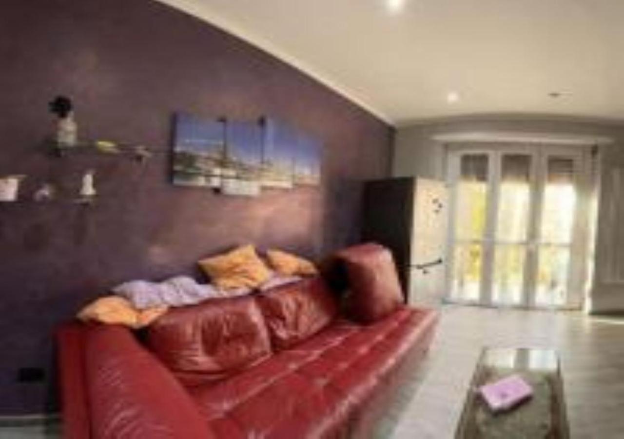 Casa Vacanza Glicine Венария Реале Екстериор снимка