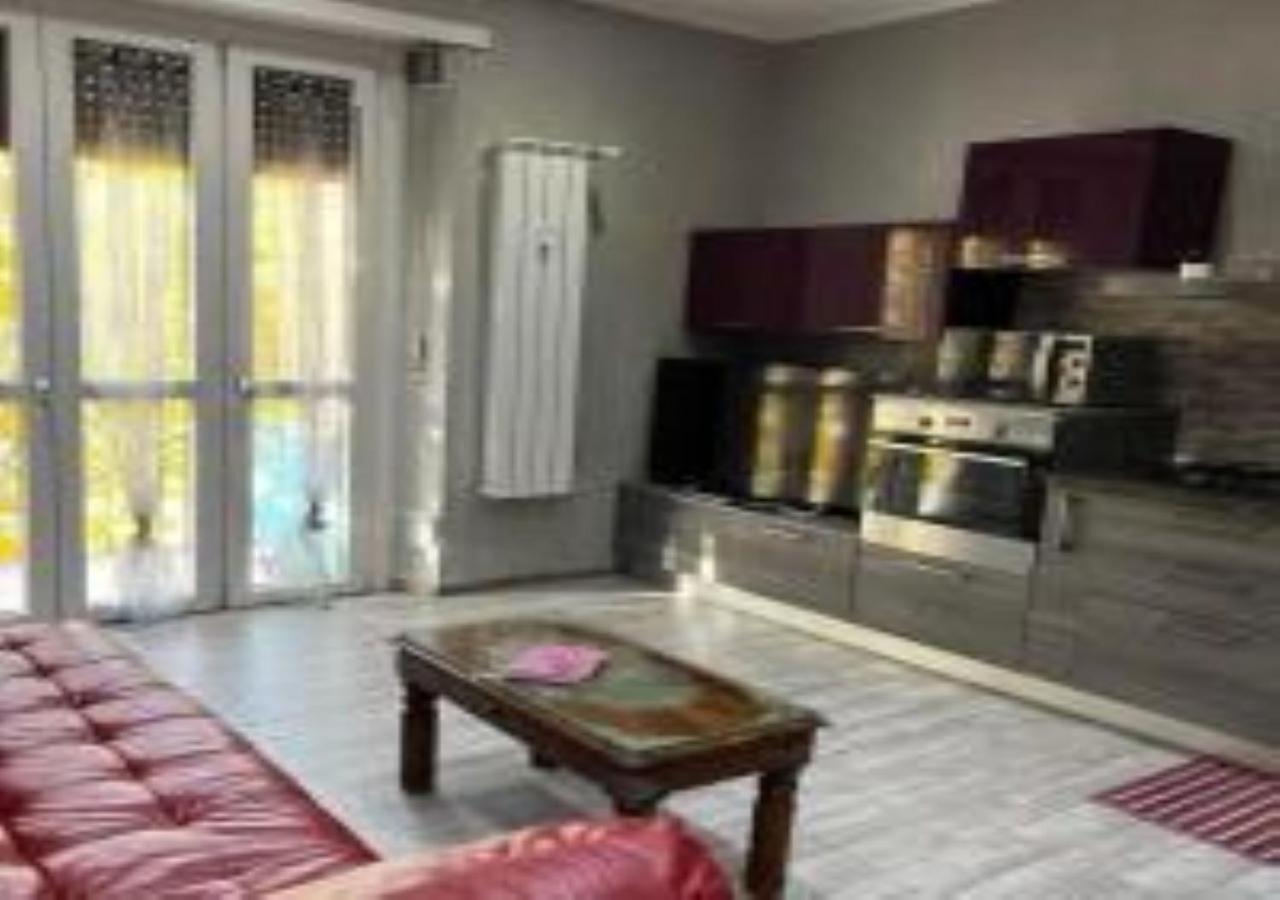 Casa Vacanza Glicine Венария Реале Екстериор снимка