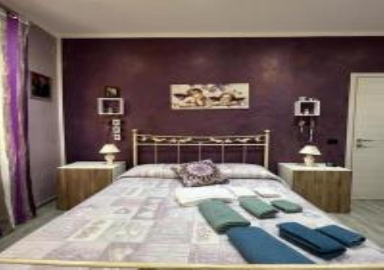 Casa Vacanza Glicine Венария Реале Екстериор снимка